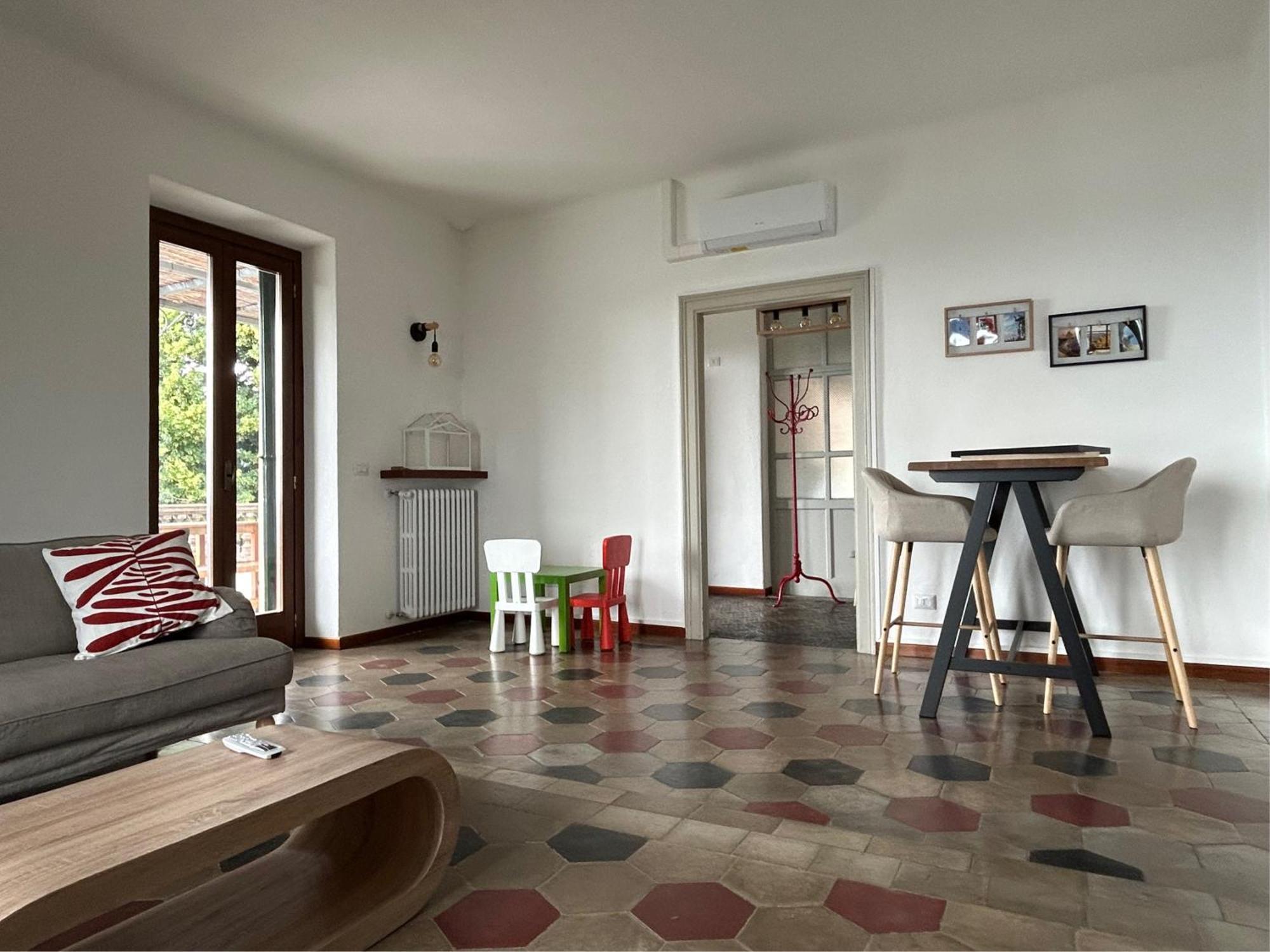 Apartmán Terrazza Mirabella Gavirate Exteriér fotografie